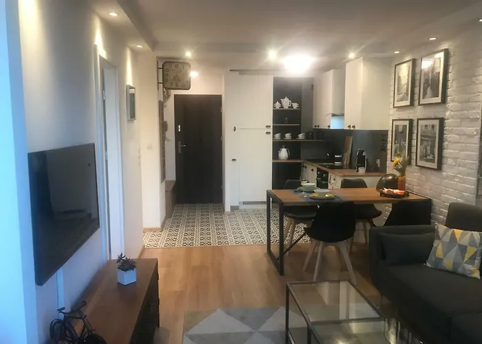 Grzybowska 6/10 * Varsó