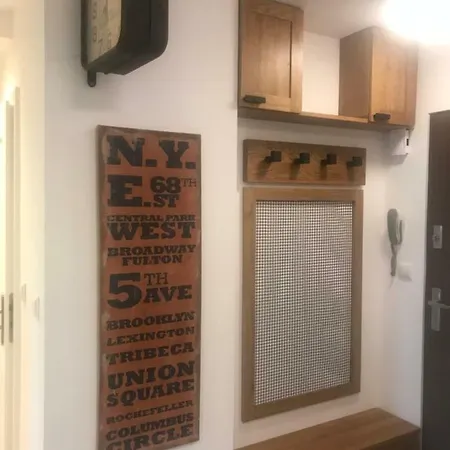 Appartement Grzybowska 6/10