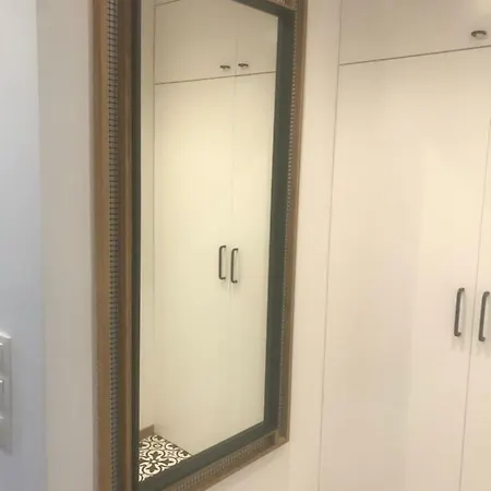 Appartement Grzybowska 6/10 Varsovie